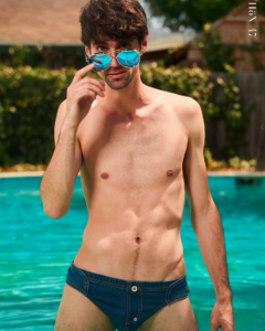 V SHADES Featured in Hön Magazine: Garrett Davis Martin Wears ‘L.A.’ Blue Aviator Sunglasses